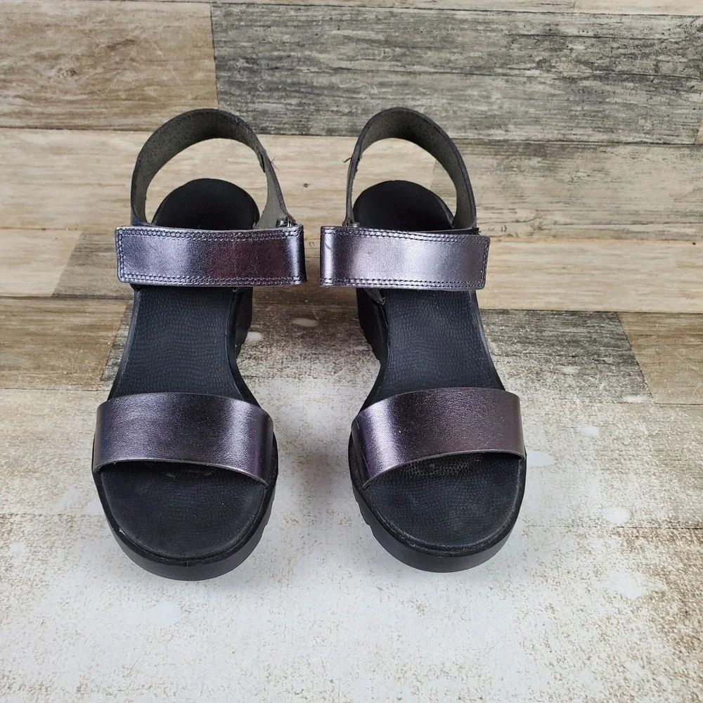 ECCO Freja Womens Wedge Sandals Sz 7 7.5 Metallic Leather Slingback Strap